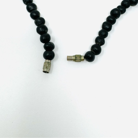 Tribal wood necklace - Picture 9 of 9